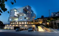 Elite Palace Hotels in 