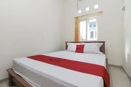 RedDoorz Near Universitas Palangkaraya