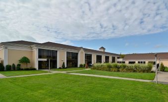 Best Western Plus Galleria Inn  Suites
