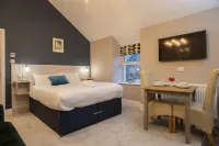 Amadeus Apartments Hotels in 