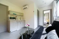 Dizengoff Inn Apartments