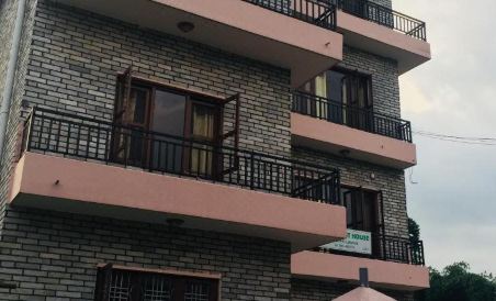 Obey Guest House - Housity