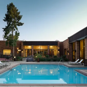 Sheraton Grand Rapids Airport Hotel