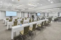 Sea Crest Beach Hotel Hotel di Falmouth