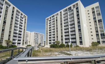 Shoreline Towers by Southern Vacation Rentals
