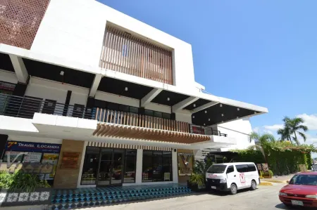 Viven Hotel