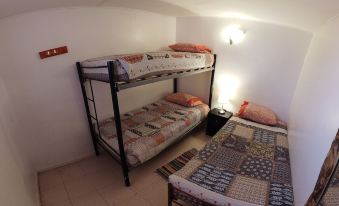 Hostal Covaine - Hostel