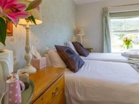 The Highdown Inn Отели в г. Нортон Грин