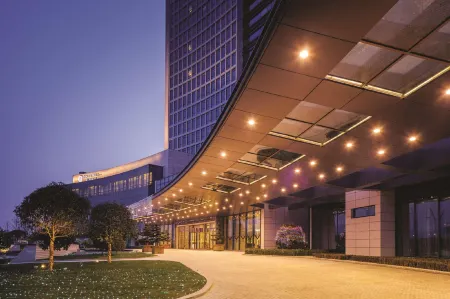DoubleTree by Hilton Anhui - Suzhou Отели рядом с достопримечательностью «Suzhou Yongqiao Sanba Passenger Transport Terminal»