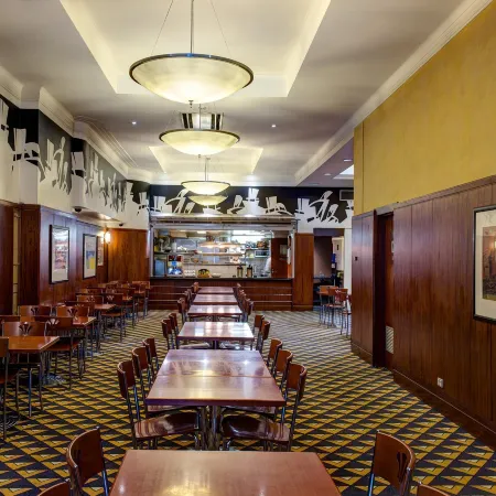 Great Southern Hotel Sydney Отели рядом с достопримечательностью «Мост Харбор-Бридж»