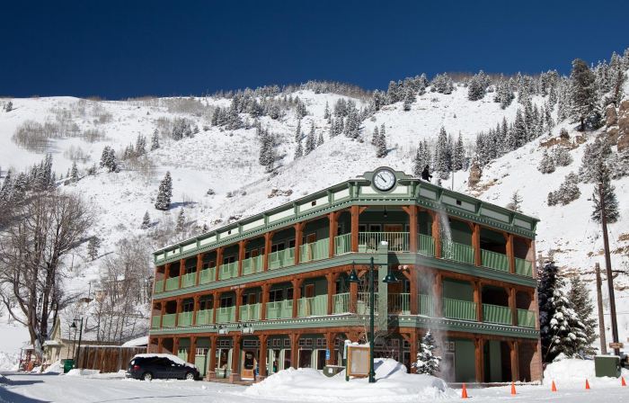 The Green Bridge Inn