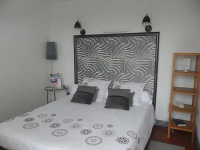 Hotel la Buissonniere Hotels in Sancerre