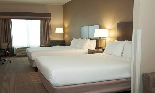 Holiday Inn Express & Suites Wichita Northeast by IHG