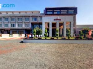 The Aanandam Hotel Resort