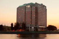 DoubleTree Suites by Hilton Hotel Boston - Cambridge