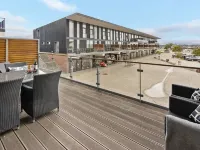 "Theis" - 100m from the Sea