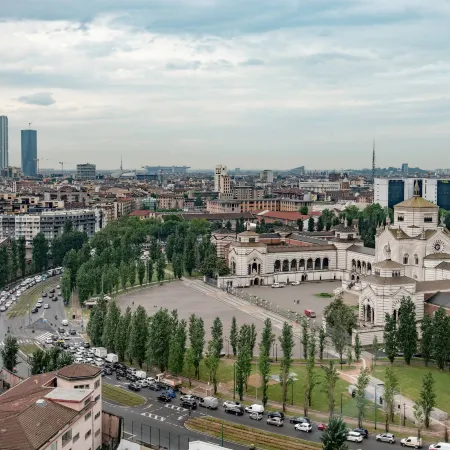AC Hotel Milano Отели рядом с достопримечательностью «Дискотека Hollywood»