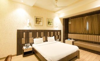 Hotel Mayur by WB Inn