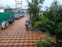 Maan Hotel and Restaurant