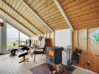 "Henrieke" - 250m to the Fjord - Homestays