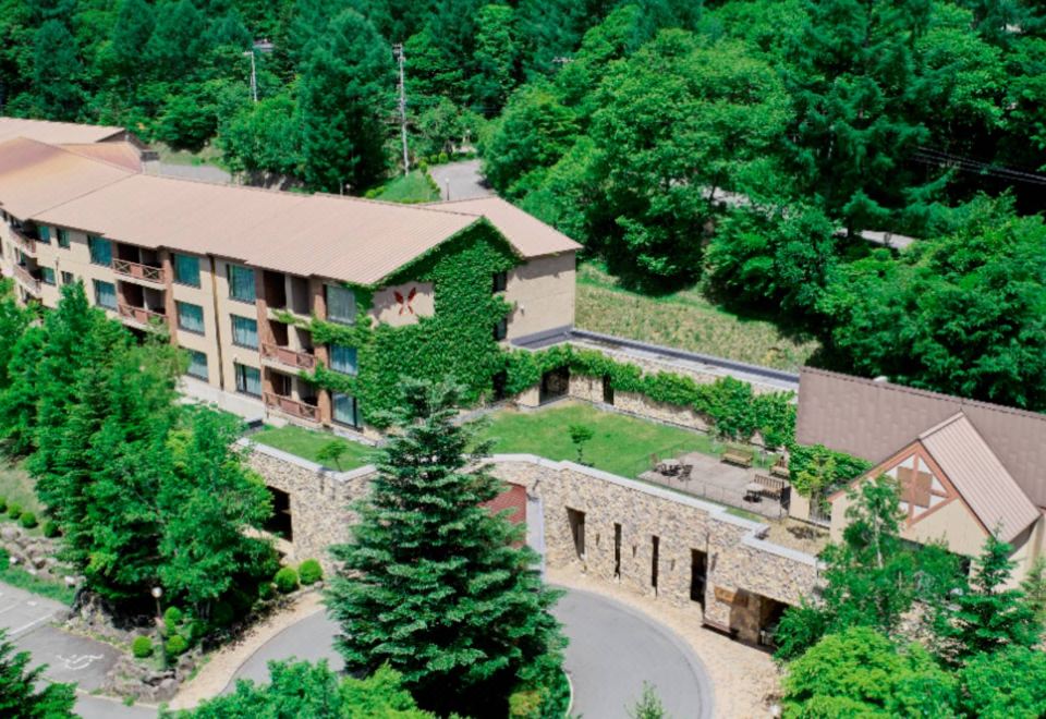 hotel overview picture
