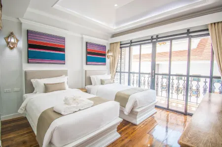 Lanna Oriental Hotel