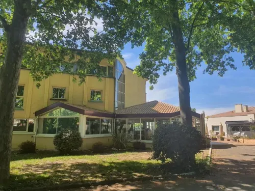 Logis Hôtel & Restaurant Ludik Hotels in Bergerac