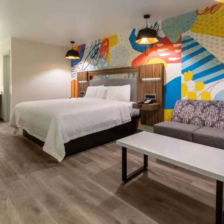 Signature Inn Houston Galleria Отели рядом с достопримечательностью «Торговый центр Memorial City»