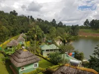 บันโยนี ซาฟารี รีสอร์ต - ที่มีสระว่ายน้ำ