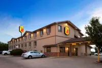 Super 8 by Wyndham Macon Hotels in Macon