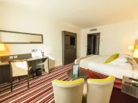 Best Western Plus Palais des Congres Hotele w: Eure