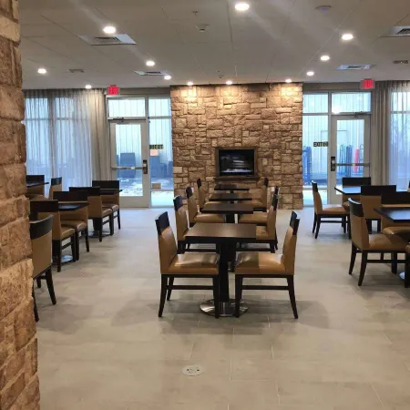 Hawthorn Extended Stay by Wyndham Monahans