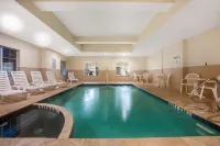 La Quinta Inn & Suites by Wyndham Houston - Magnolia Hotel a Magnolia