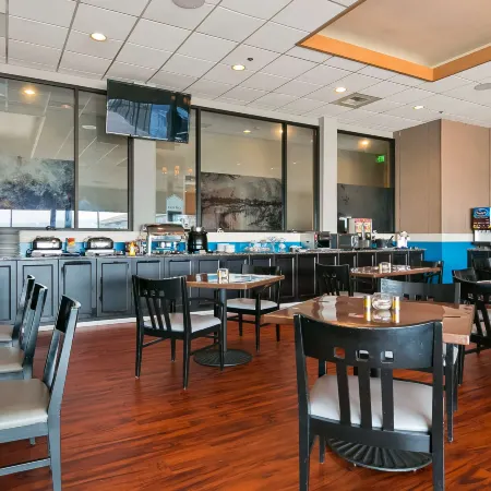 Best Western Plus Silverdale Beach Hotel