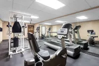 AmericInn by Wyndham Janesville - Phòng tập thể hình