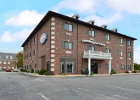 Country Hearth Inn & Suites Edwardsville Hotels in Edwardsville