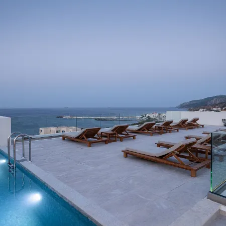 Romantica Hotel Apartments
