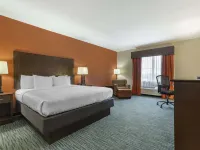 BestWestern Plus Luling Inn Hotels in Luling