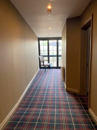 The Lounge Hotel & Bar Отели в г. Пенрит