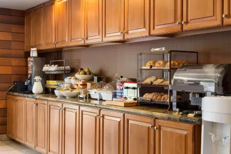 Country Inn & Suites by Radisson, Phoenix Airport, AZ Отели в г. Финикс