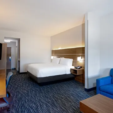Holiday Inn Express & Suites MIRAMAR by IHG