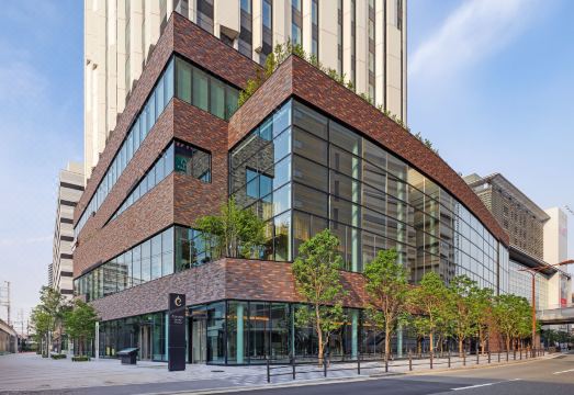 센타라 그랜드 호텔 오사카의 풍성한 조식 뷔페 모습