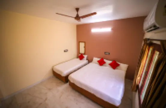 The Pothigai Palace 티루넬벨리지구 호텔