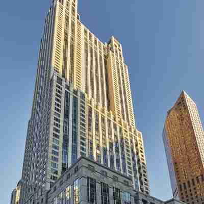 Four Seasons Chicago Hotel Exterior