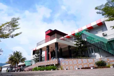 Imelda Hotel - Waterpark - Convention Hotel di Padang