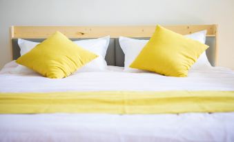 Fangdong Xinrui Featured Homestay (Laiyang Branch)