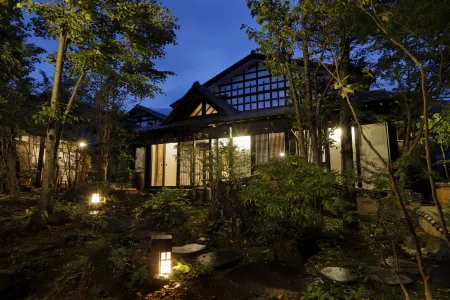 Yufuin Souan Kosumosu Отели рядом с достопримечательностью «Yufuin Onsen»