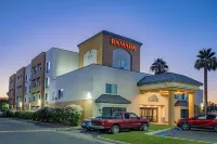 Ramada by Wyndham Bakersfield North - Wifi