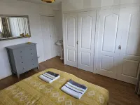 Snug - Colquhoun Square Apartment Hotels near Gare Loch