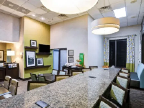 แฮมป์ตันอินน์ ฐานทัพเรือนอร์ฟอล์ก โรงแรมในนอร์ฟอล์ก